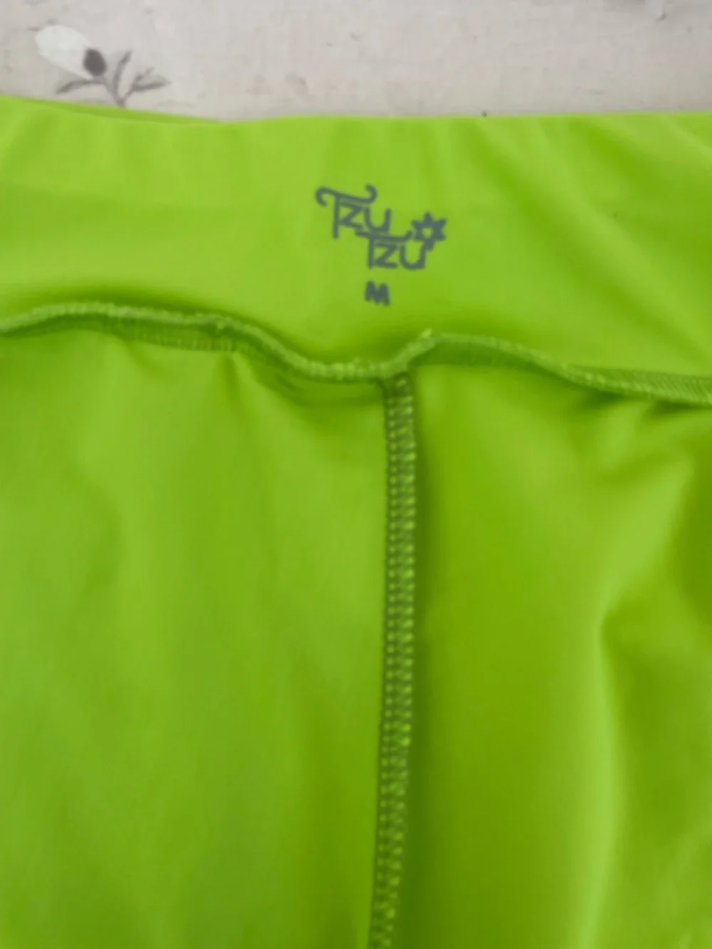 Tzu Tzu Lime Green Pleated Hem Mini Skirt - Picture 6 of 7